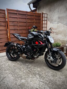 MV Agusta Brutale 800 - 2