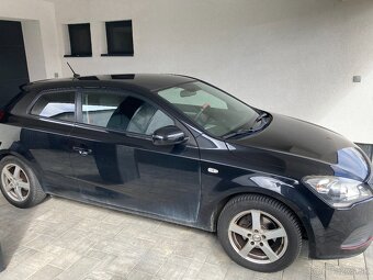 Kia Proceed 1.6 benzín, 93kw, rok 2011, 1. majiteľ - 2