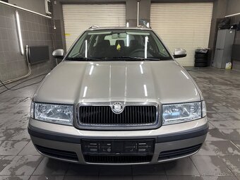 Škoda Octavia - 2