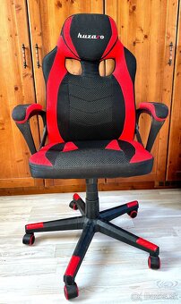 Herná stolička Huzaro Force 2.5 – čierno-červená - 2