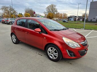 Opel Corsa 1.2 16V 63kw 2013 Facelift Garážované - 2