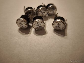 Termostat 70°C KSD301 - 2