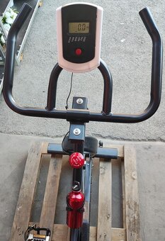 Rotoped izbový SPINNING bicykel s displejom - 2