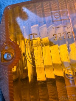 Blinker Hella Mercedes Benz LP 1013 - 2