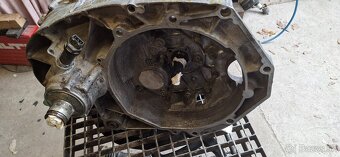 Volkswagen transporter T4 prevodovka AFK,štartér - 2