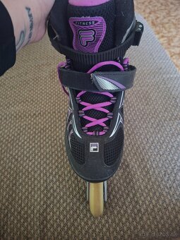 Predám dámske inline korčule FILA - 2