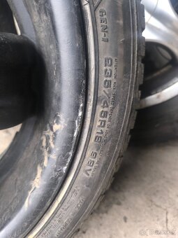 Predám pneu 235/45R18 - 2