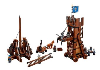 LEGO Obliehací Tábor PREDOBJEDNÁVKA - 2