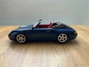 Porsche 993 Cabriolet 1:18 Bburago - 2