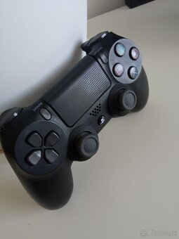 Dony PS4 Dualshock V2 originál - 2