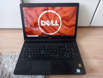 predám Dell latitude 5590 / dotykový displej /16gb ram / ssd - 2