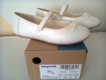 Dievcenske poltopanky - 2