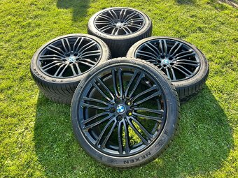 BMW g30 styling 664M black R19 - 2