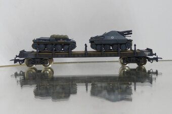 nemecky vojensky vlak  H0 - 2