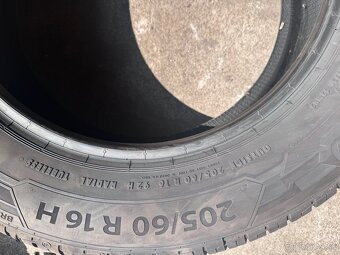 205/60 R16 - 2