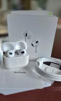 AirPods 3 - 2