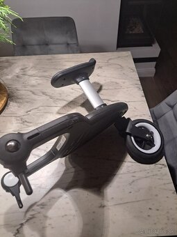 Bugaboo skateboard (stupátko zo sedákom) - 2