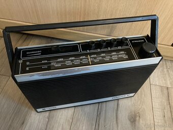 retro rádio Unitra - 2