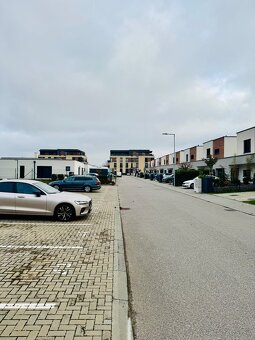 Parkovacie miesto Nitra/Mikova Ves (Green Avenue) - 2