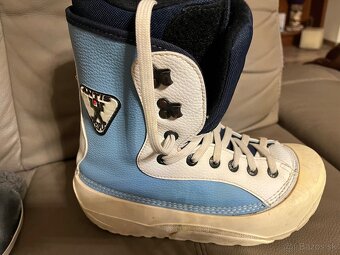 Snowboarding topanky - 2