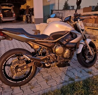 Yamaha XJ6N, r.v. 2011 - 2