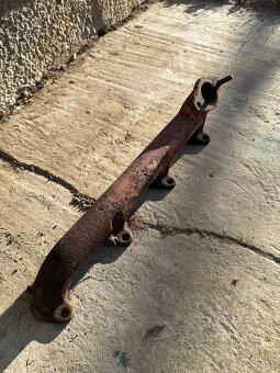 Výfukove potrubie zetor - 2