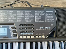 Elektrický klavír Casio CTK-700 - 2