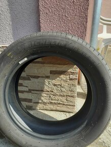 Predám letné pneu 195/55 R16 značky Michelin Primacy 4 - 2