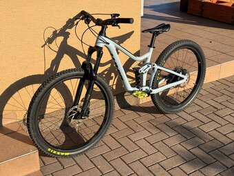Predam celoodpruzeny bicykel Giant Trance Jr 26 - 2