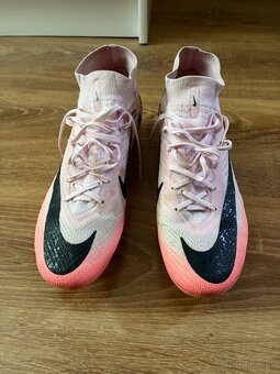 Kopačky nike - 2