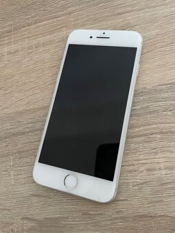 Apple Iphone 8 - 2