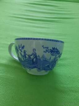Veľká porcelánová šálka - 2