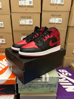 Nike Air Jordan 1 Mid Banned, 40 - 2