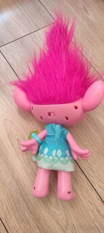 Babika Poppy trollovia, 35cm - 2