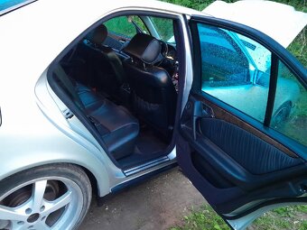 W210 e300td om606 avantgarde - 2