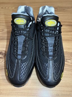 Nike AM 95 x Corteiz "Honey Black" - 2