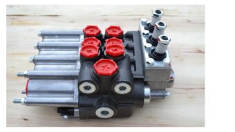 Hydraulický rozvádzač R80-4/1-222 - 2