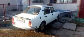 Škoda 105 LS - 2