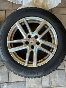 Predám zimné komplety R17 5x112, 215/65R17. - 2