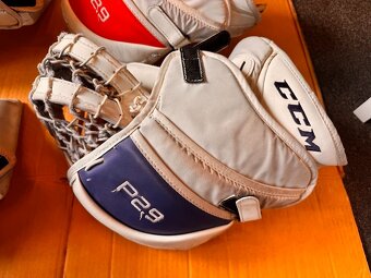 LAPAČKA CCM P 2.9  SENIOR - 2