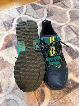 Dámska terénna bežecká obuv New Balance - 2