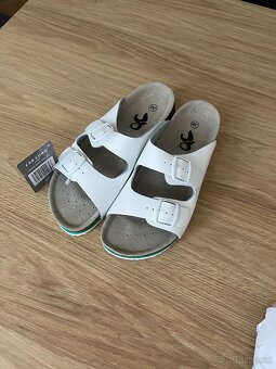 Zdravotnícka obuv s certifikátom - 2