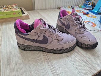 Dámske tenisky Nike Air Force, veľ. 40,5 - 2