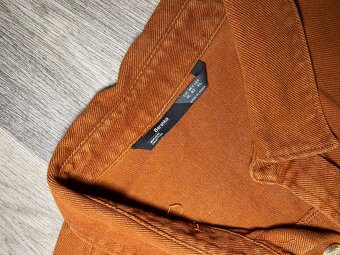 Svetlohnedá pánska džínsová košeľa Bershka – veľ. XL - 2