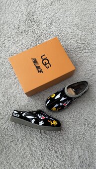 UGG Tasman Slipper Palace x Looney Tunes Black - 2