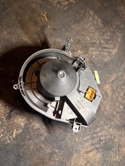 Ventilátor kúrenia A4 B5 - 2