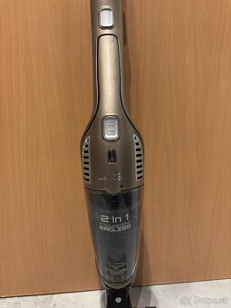 Tyčový vysávač ETA - 2