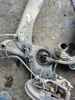 Fiat Bravo II rok 2007-2016 náprava zadna - 2