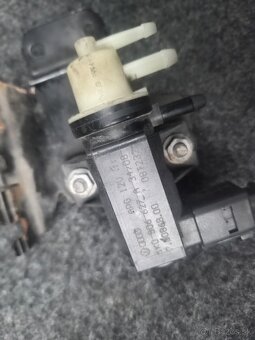 Regulátor tlaku Octavia 3 - 2