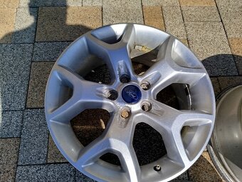 Elektróny Ford KUGA 5108, r 17, predám. - 2